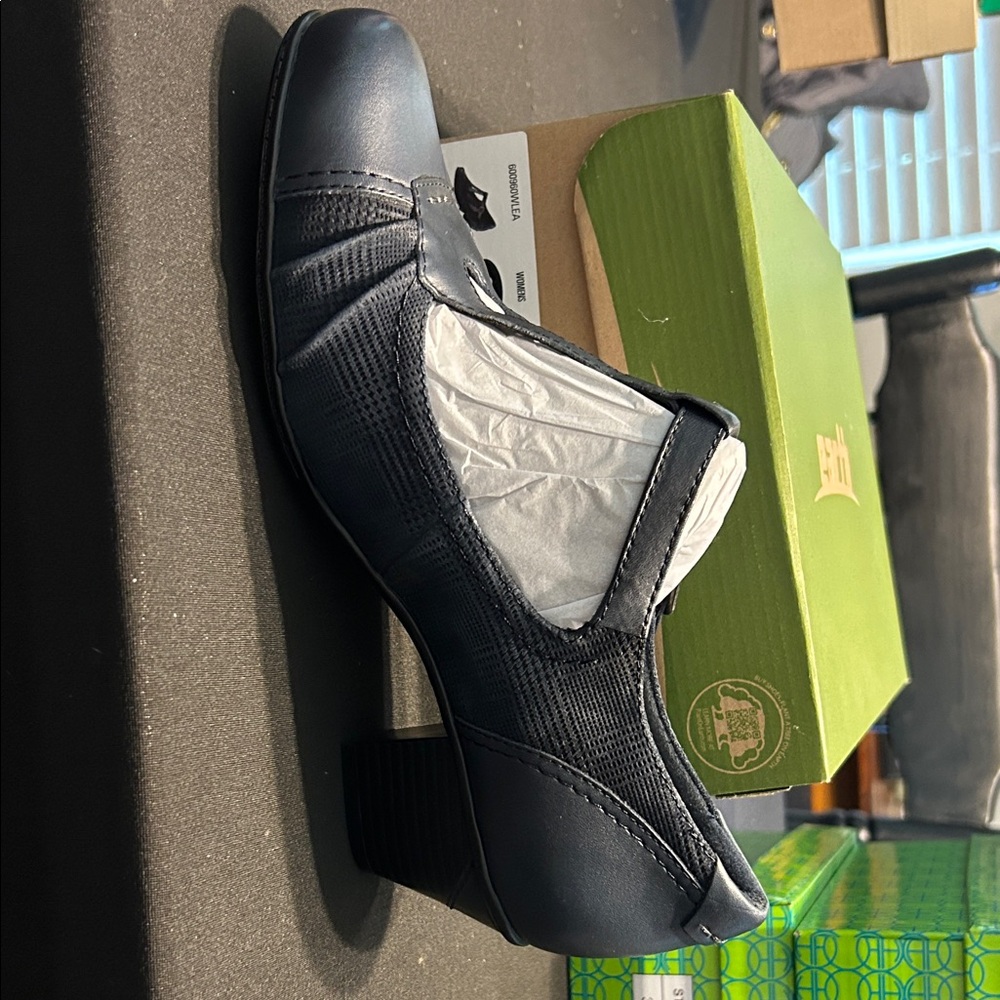 Earth Admiral Blue Women's Heels
